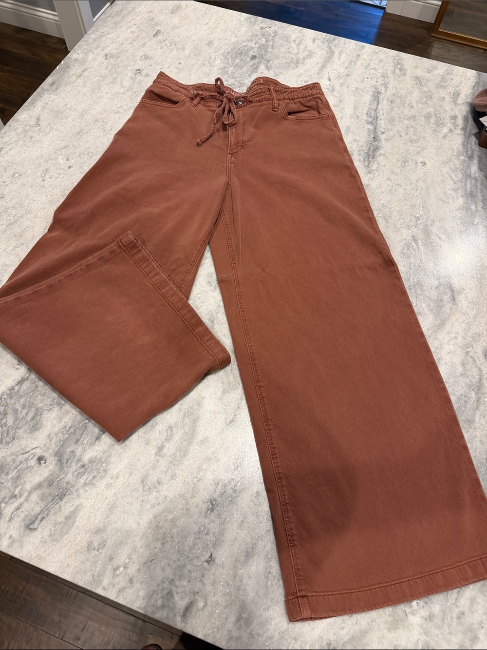 American Eagle Outfitters Wide Leg Jeans in Rust